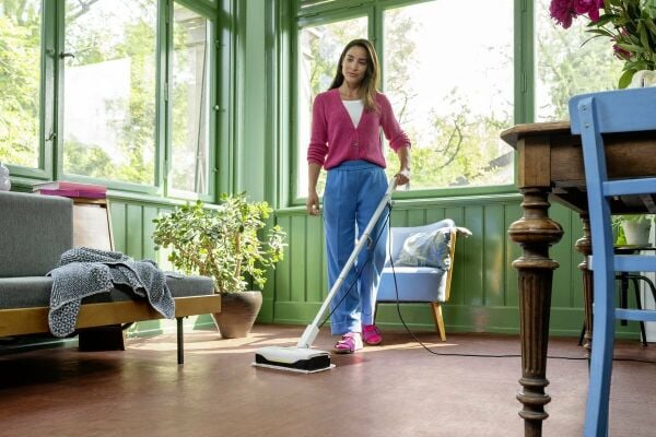 KARCHER SC1 UPRING EU WHITE BUHARLI TEMİZLİK MAKİNESİ