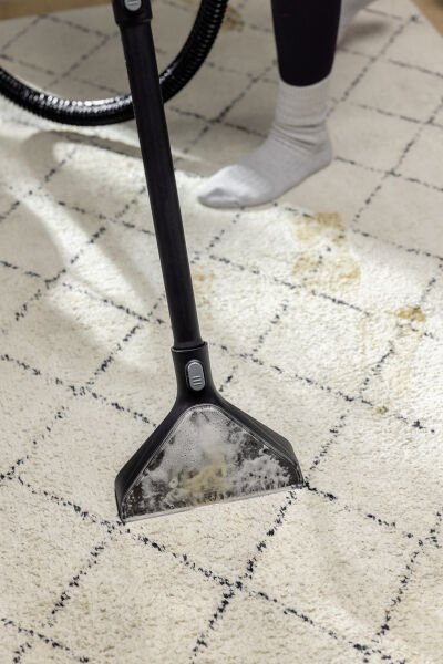 KARCHER SE5 1000W KOLTUK VE HALI YIKAMA MAKİNESİ